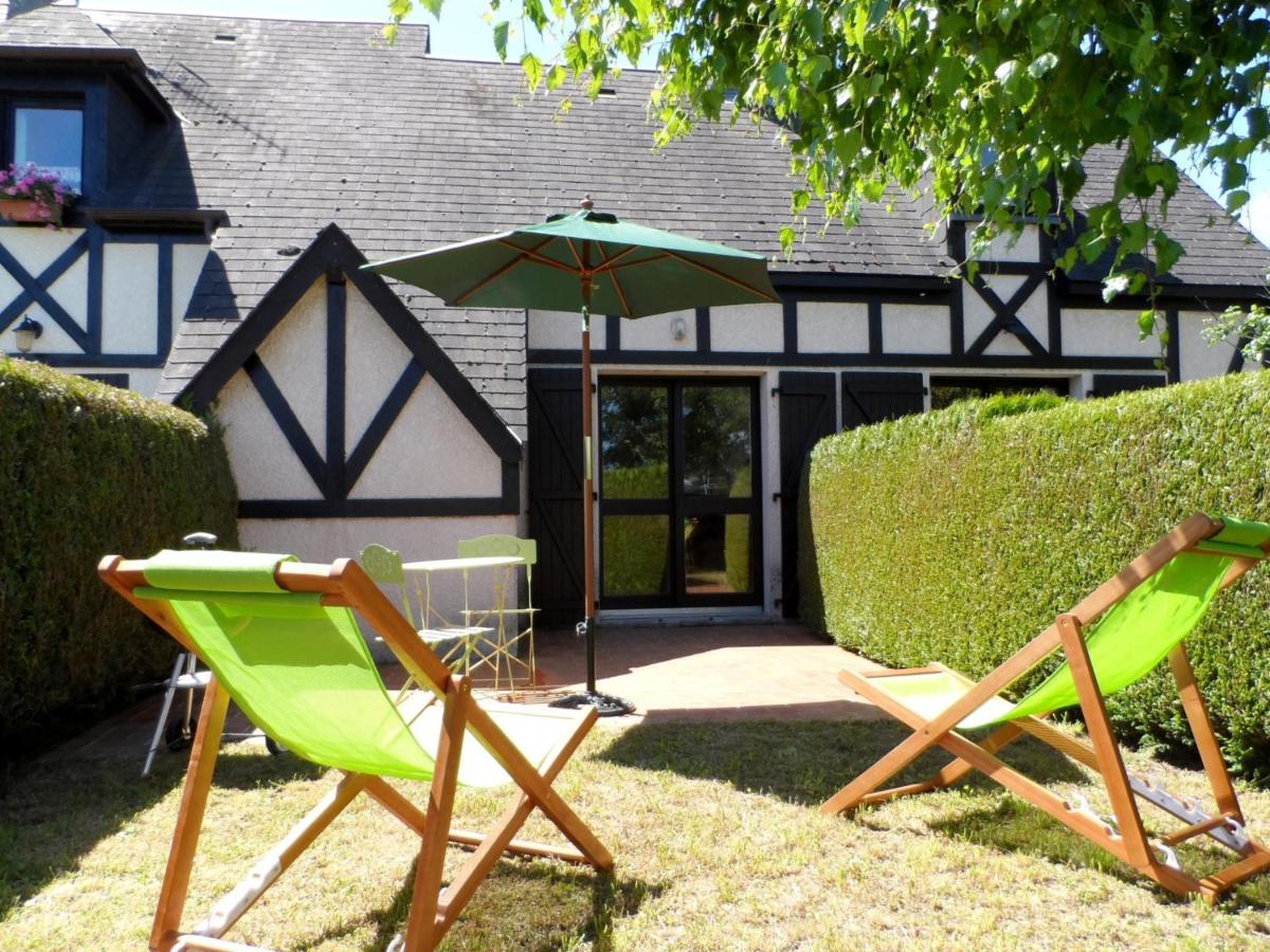 Charmant Cottage Normand Avec Jardin, Proche Hippodrome, Piscine Chauffee Et Tennis, Parking Prive - Fr-1-487-288 Cabourg Exterior photo
